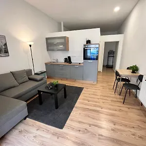 apartement-central-40qm-wi-fi-free-parking-calm-back-house-10b.dortmundhotels.net/